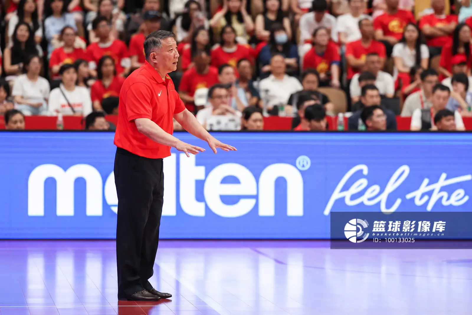 宫鲁鸣为女篮亚洲杯练兵